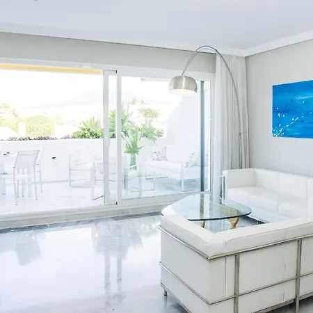 Vacation I El Dorado, 10 Minutes Walking To Puerto Banus, Great Views, Golf Valley, Swimming Pool, Beach And Views Apartment Marbella