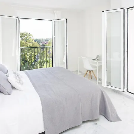 Vacation I El Dorado, 10 Minutes Walking To Puerto Banus, Great Views, Golf Valley, Swimming Pool, Beach And Views Marbella